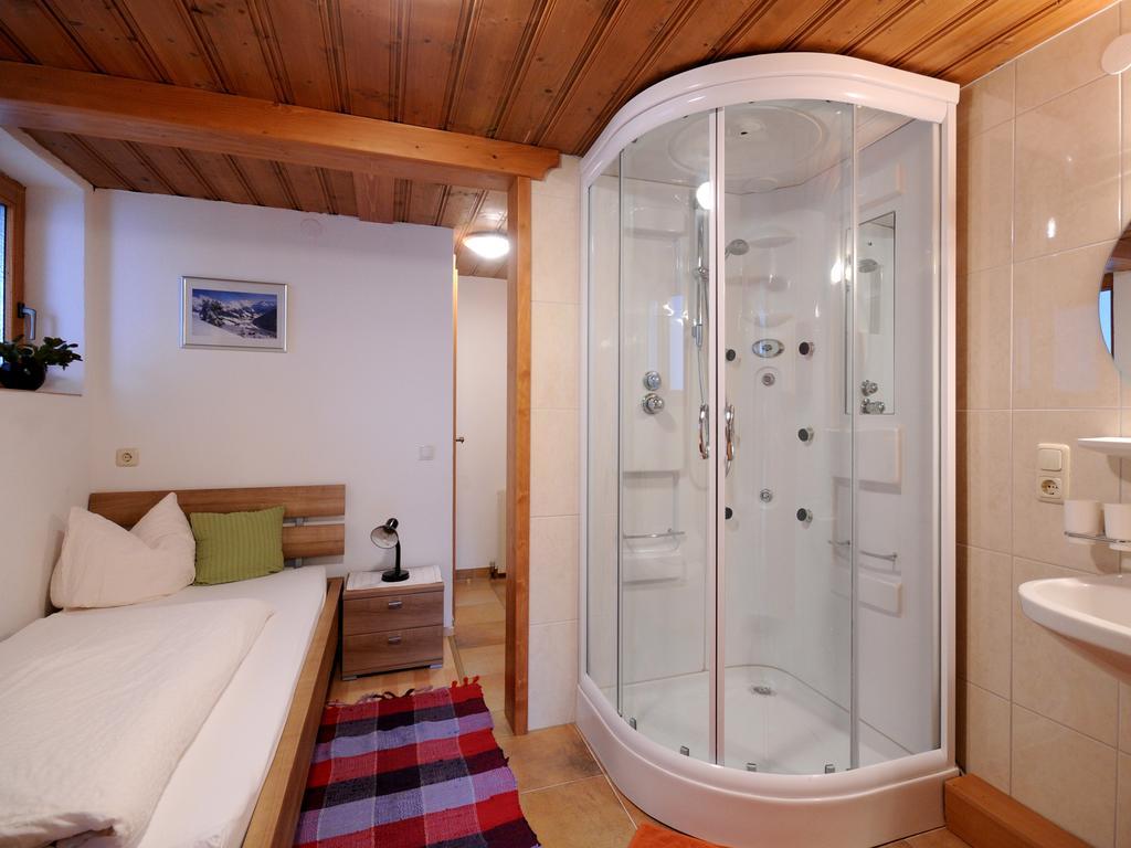 Single Apartment Martlerhof Tux Room photo